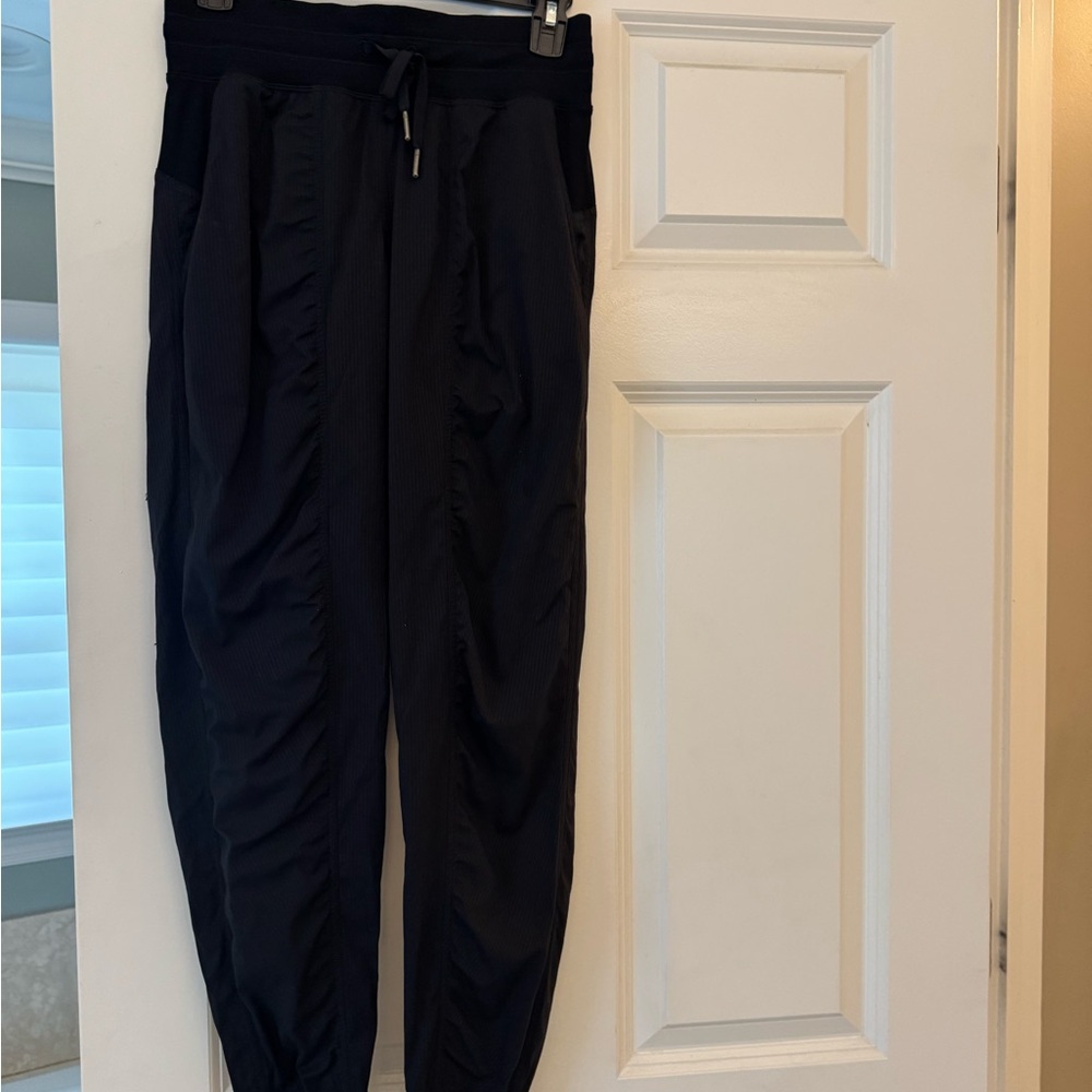 Lululemon Dance studio Mid-rise Jogger